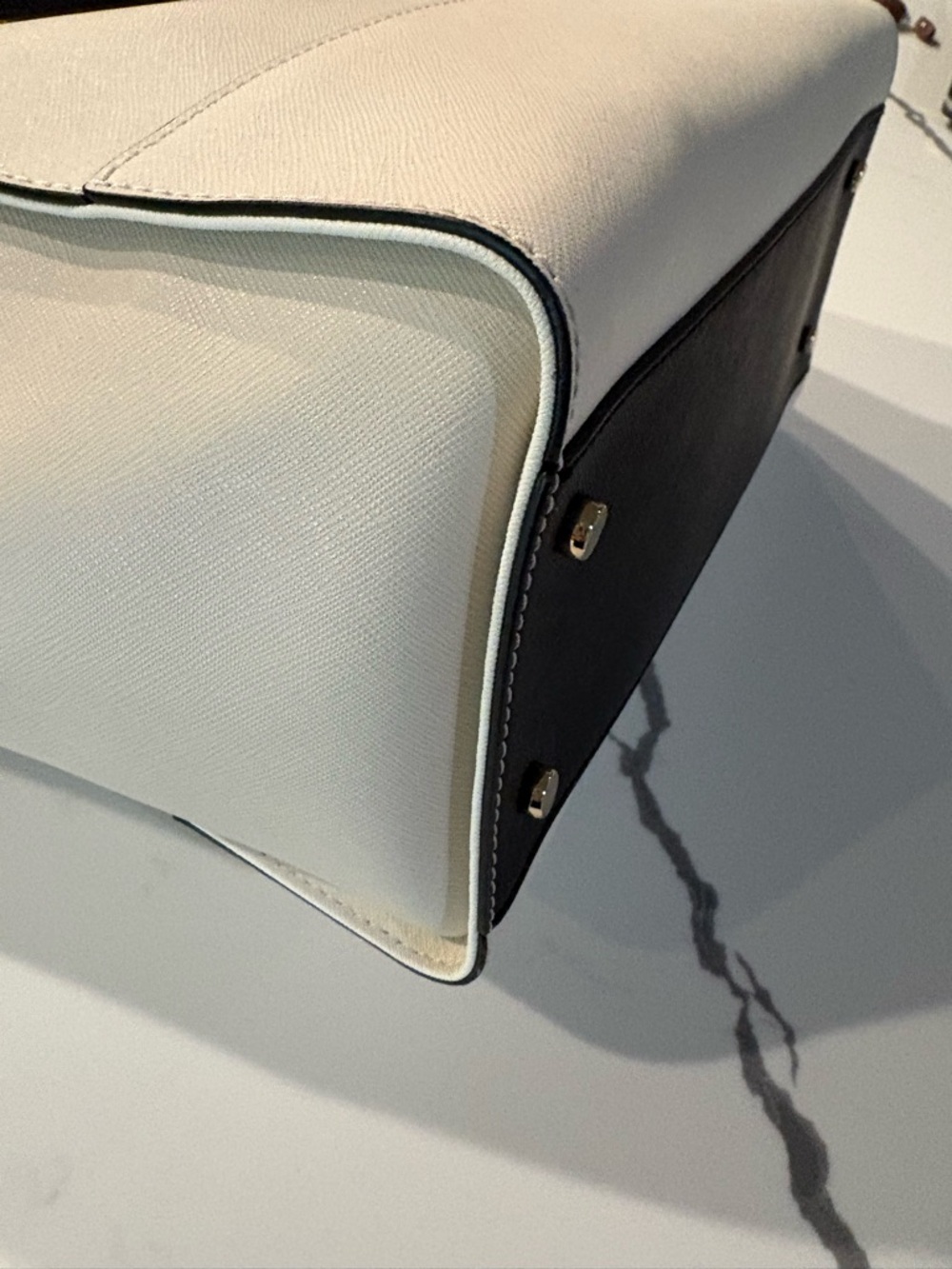 Kate Spade White, Beige & Black Tote Crossbody Bag - Picture 5 of 14